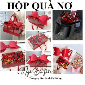 Hộp mica nơ đỏ